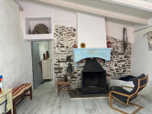 Casa en venta en Segura De León, Extremadura