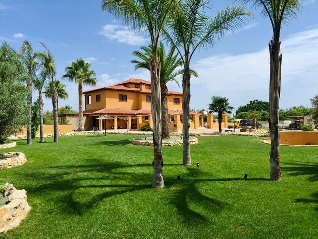 Chalet en venta en la Marina Baixa, Valencia