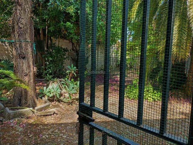 Chalet en venta en El Arenal, Sevilla