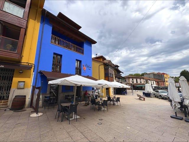 Chalet en venta en La Piñera, Siero