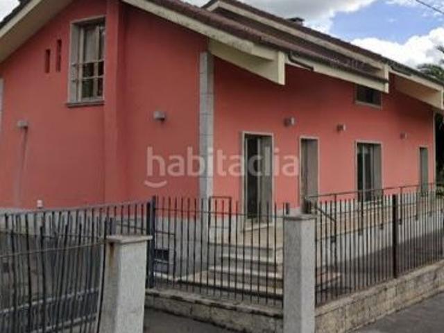 Chalet en venta en Santolaya, Siero