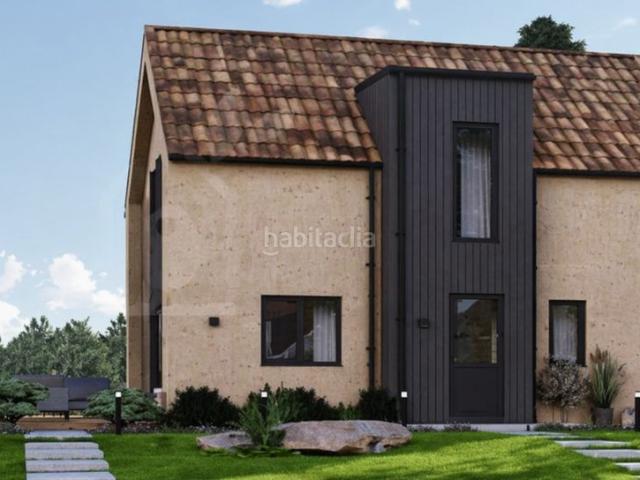 Chalet en venta en Santolaya, Siero