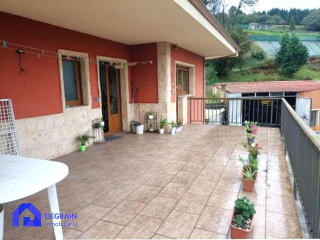 Chalet en venta en Santolaya, Siero
