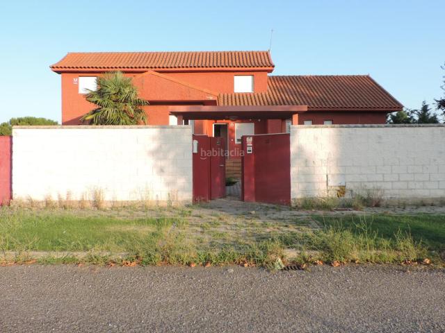 Villa en venta en Simancas, Urbanización El Plantío