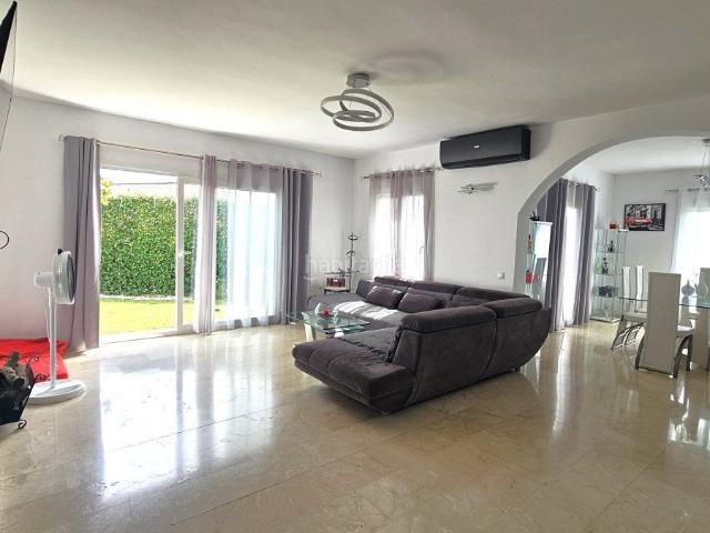 Chalet en venta en Guadiaro, Campo de Gibraltar