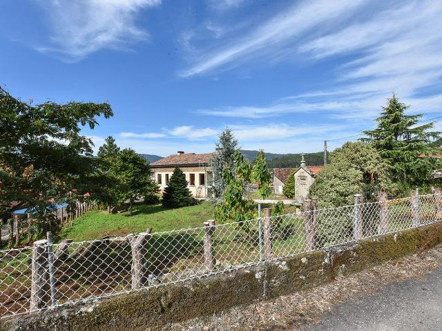 Chalet en venta en Soutomaior, Vigo