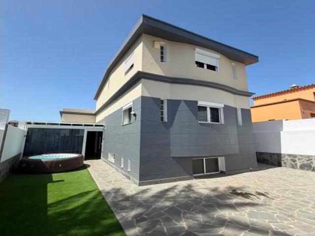 Casa en venta en Telde, Canarias
