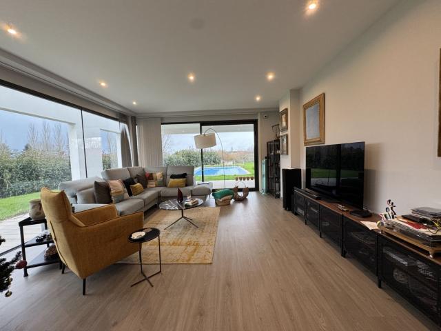 Chalet en venta en Luou, Santiago
