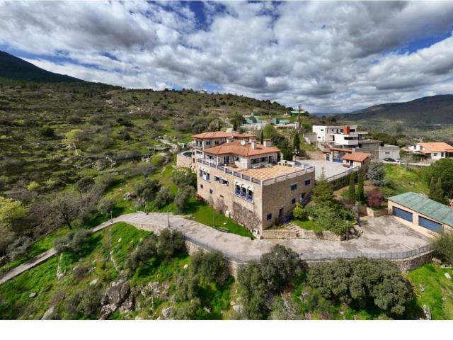 Chalet en venta en El Tiemblo, Castilla y León