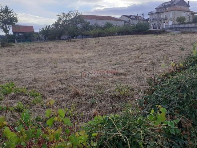 Chalet en venta en Toén, Ourense