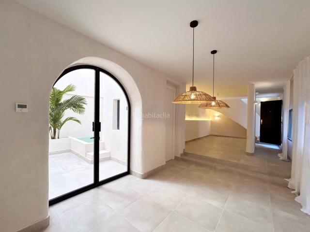 Villa en venta en Toledo