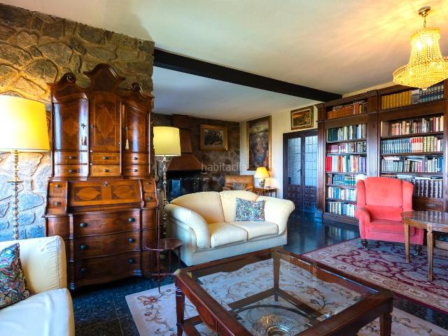 Villa en venta en Toledo