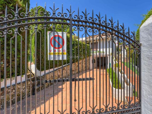 Chalet en venta en Tomares, Andalucía