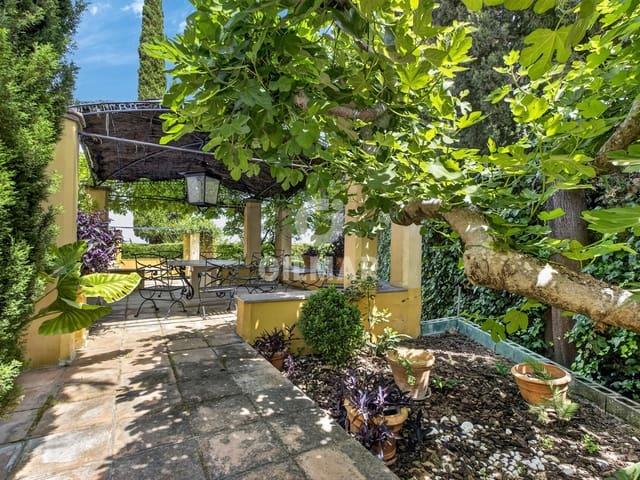 Chalet en venta en Tomares, Andalucía