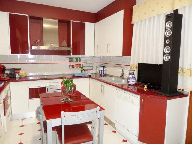 Chalet en venta en Tomelloso, Castilla-La Mancha