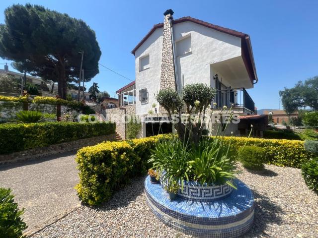 Chalet en venta en Mas de Mora, Maresme
