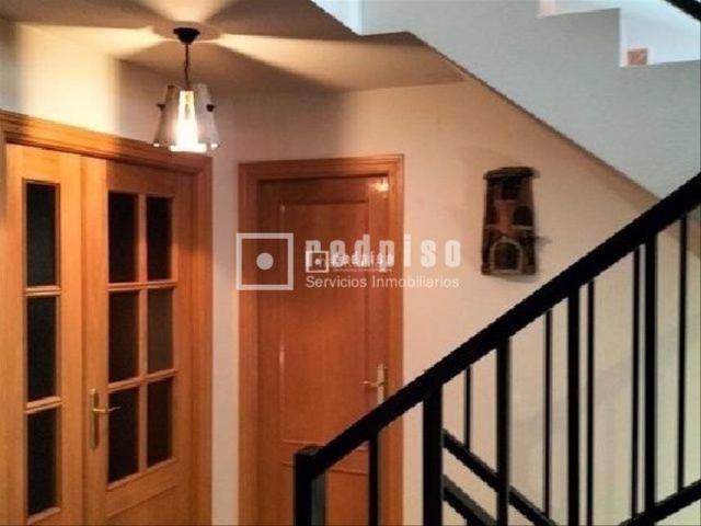 Villa en venta en Torija