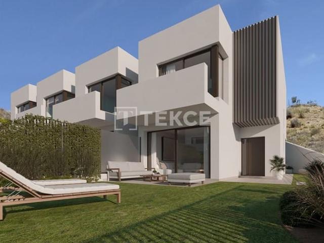 Chalet en venta en Torre de Benagalbón, La Axarquía