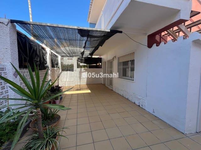 Chalet en venta en Torre de Benagalbón, La Axarquía