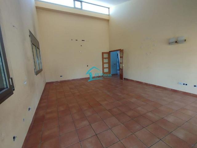 Chalet en venta en la Torre de Claramunt, Barcelona