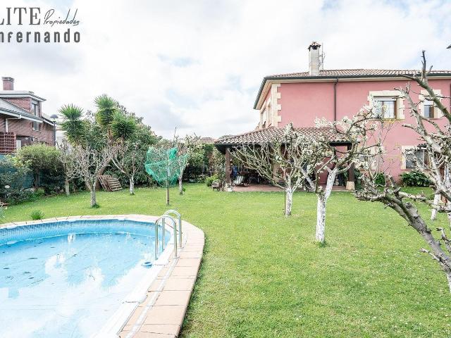 Chalet en venta en Sierrapando, Torrelavega