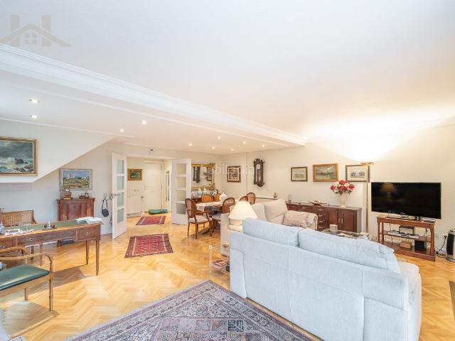 Chalet en venta en Los Bomberos, Torrelodones