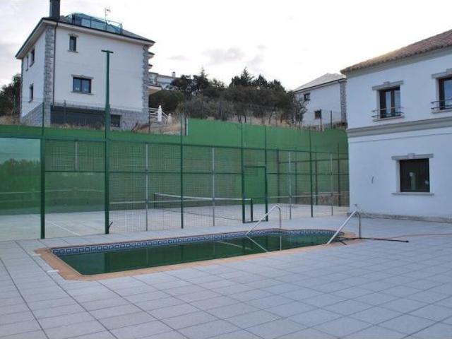 Casa en venta en Los Bomberos, Torrelodones