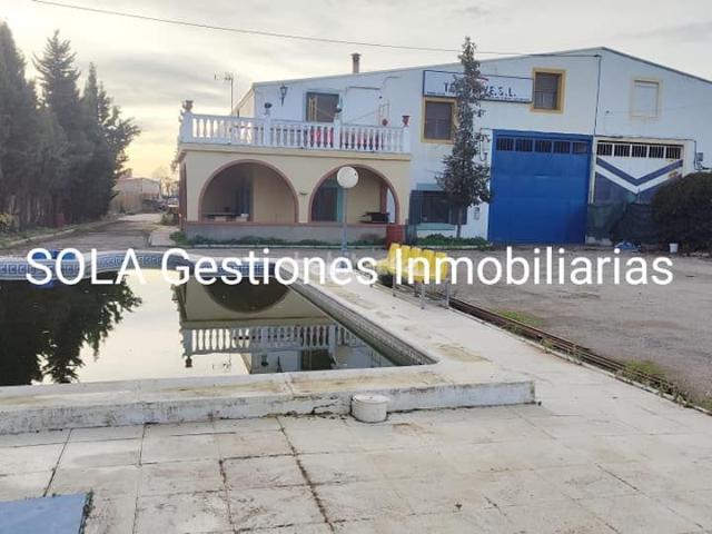 Chalet en venta en Torreperogil, Jaén