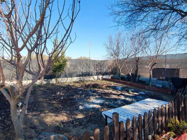 Villa en venta en Torreperogil