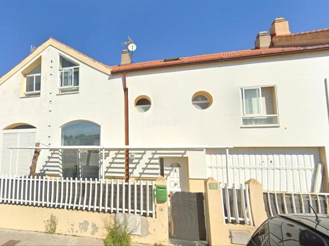 Villa en venta en Torres De La Alameda