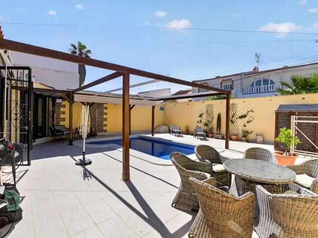 Chalet en venta en La Veleta, el Baix Segura / La Vega Baja