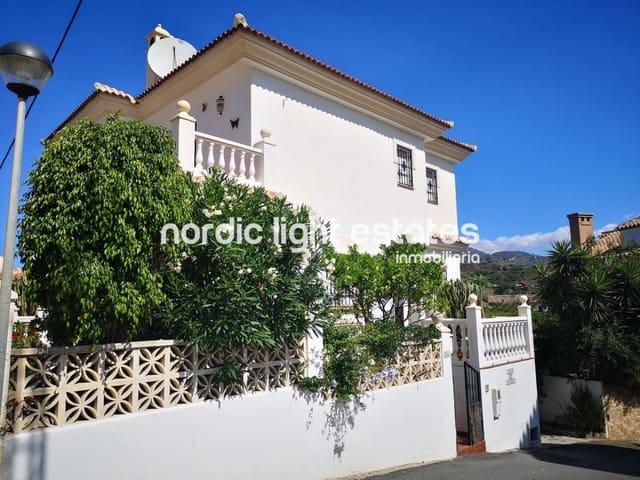 Chalet en venta en Torrox Park, La Axarquía