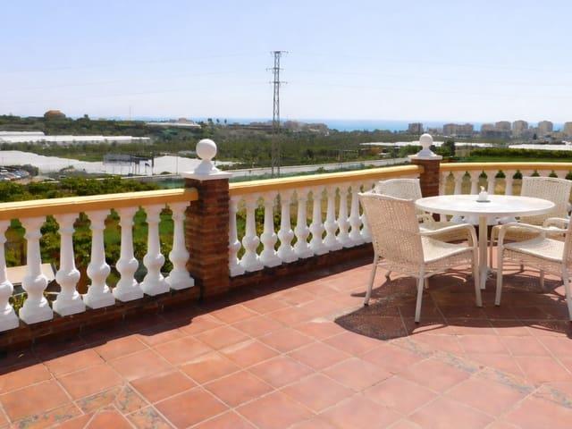 Chalet en venta en Torrox Park, La Axarquía