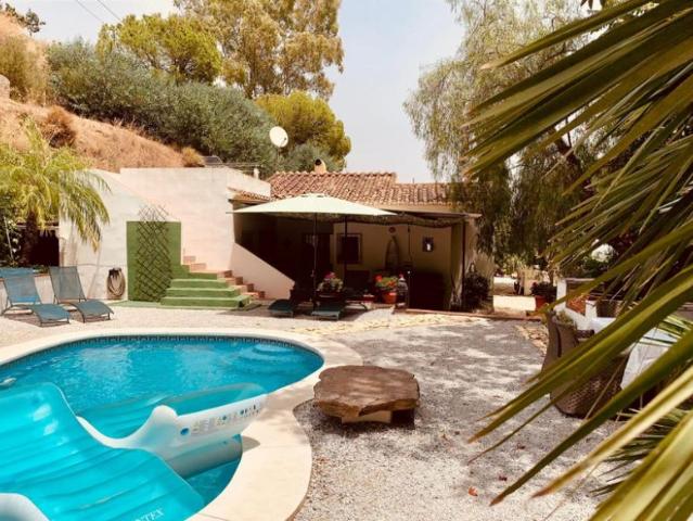 Villa en venta en Torrox