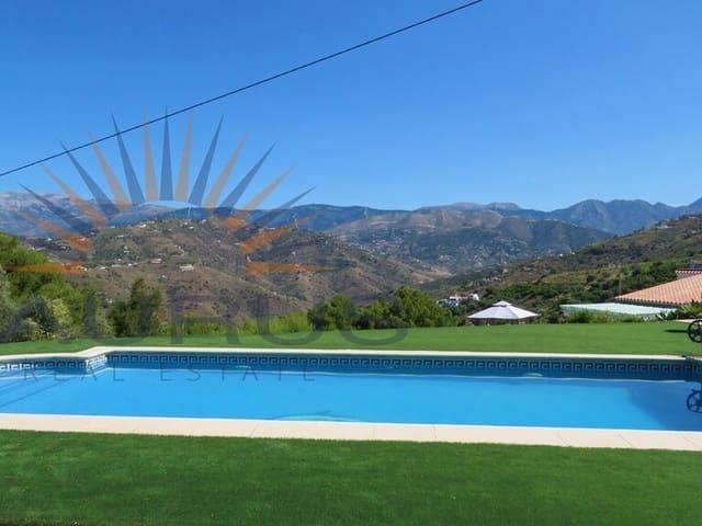 Chalet en venta en La Axarquía, Andalucía