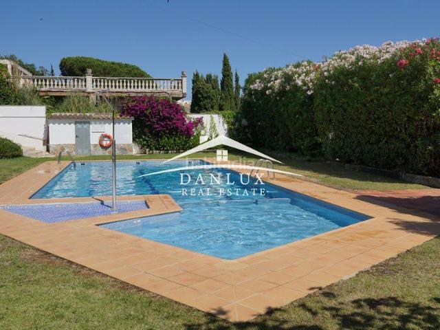 Chalet en venta en Santa Maria de Llorell, la Selva
