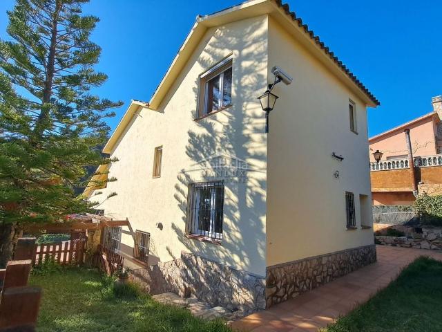 Chalet en venta en Santa Maria de Llorell, la Selva