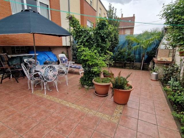 Chalet en venta en San Claudio, León