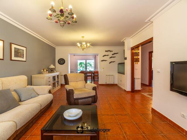 Chalet en venta en Tudela De Duero, Castilla y León