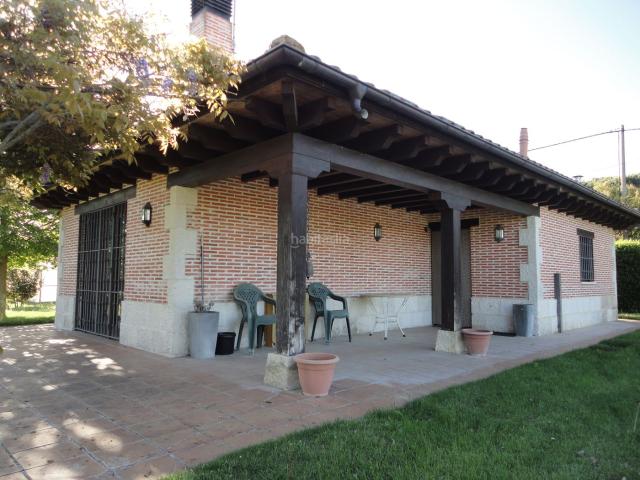 Chalet en venta en Tudela De Duero, Castilla y León