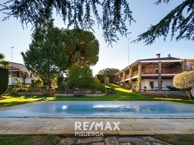 Chalet en venta en Tudela De Duero, Castilla y León