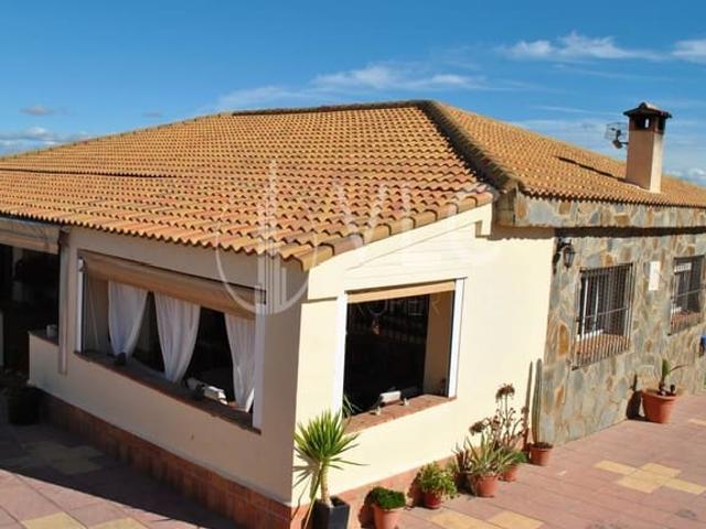 Chalet en venta en la Ribera Alta, Valencia