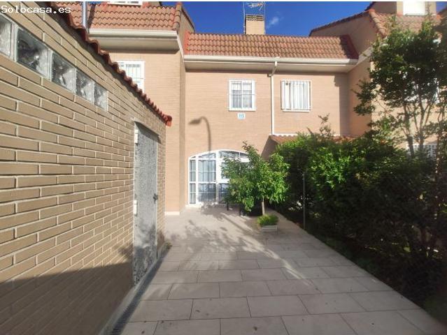 Casa en venta en Ugena, Castilla-La Mancha