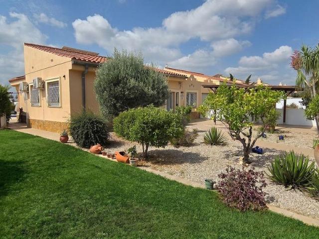 Chalet en venta en Ulldecona, Tarragona
