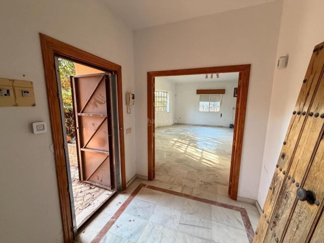 Chalet en venta en Umbrete, Andalucía