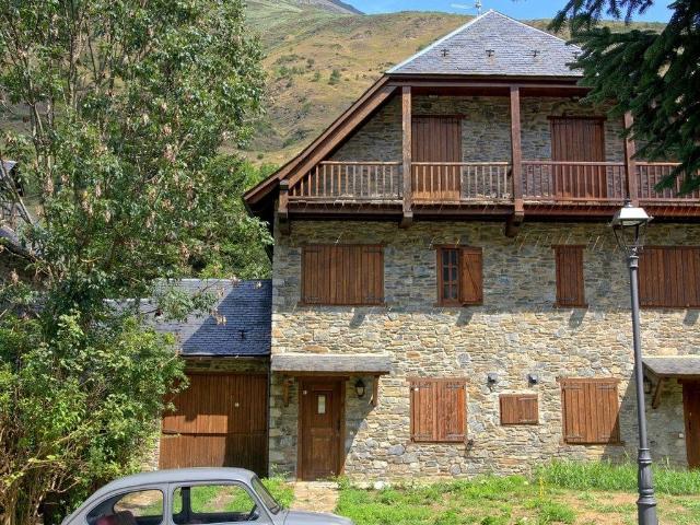 Chalet en venta en Casarilh, Val d'Aran