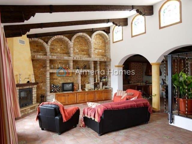 Chalet en venta en Úrcal, Huércal-overa