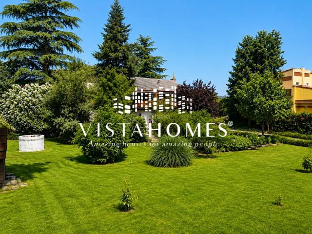 Chalet en venta en Sevilla La Nueva, Madrid