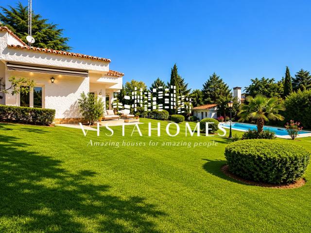 Chalet en venta en Sevilla La Nueva, Madrid