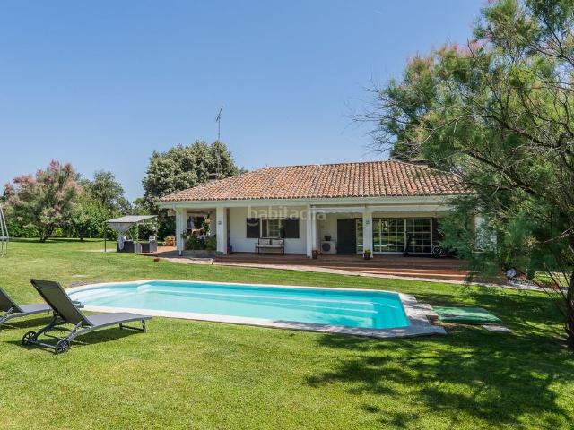 Chalet en venta en Sevilla La Nueva, Madrid